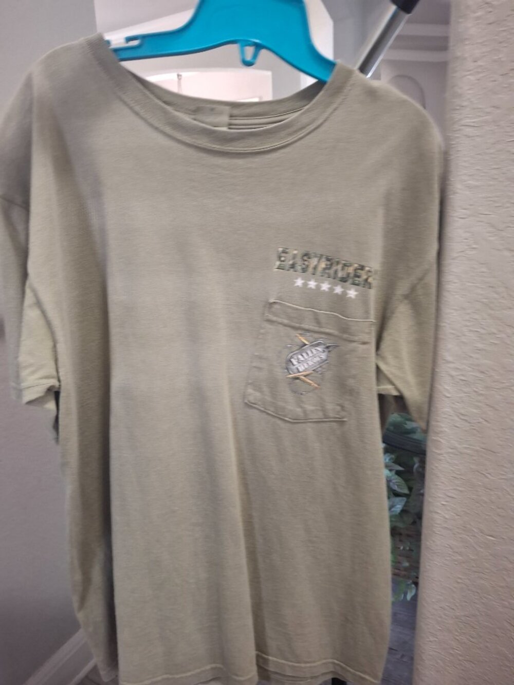 Anvil large shirt, army green color